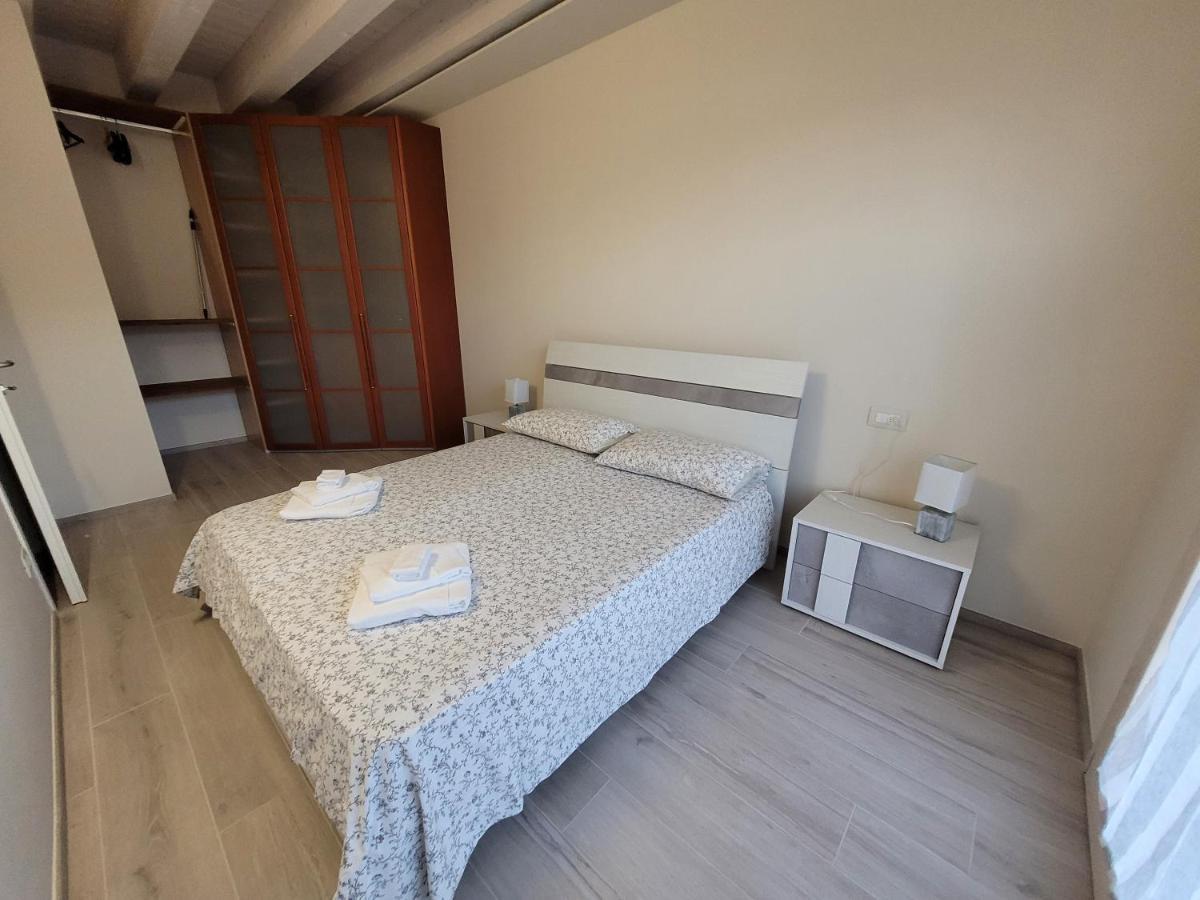 Garda View - Nuovo Appartamento Con Solarium Vista Lago Экстерьер фото